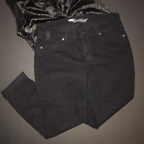 Black Old Navy Sweetheart fit